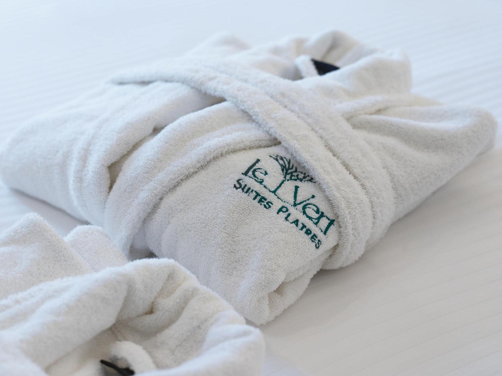 Le Vert Suites Platres Exterior foto