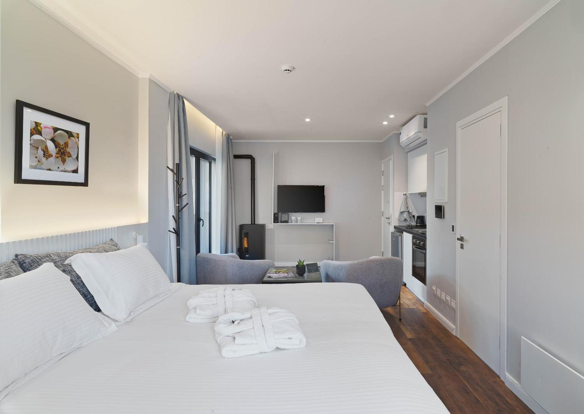 Le Vert Suites Platres Exterior foto